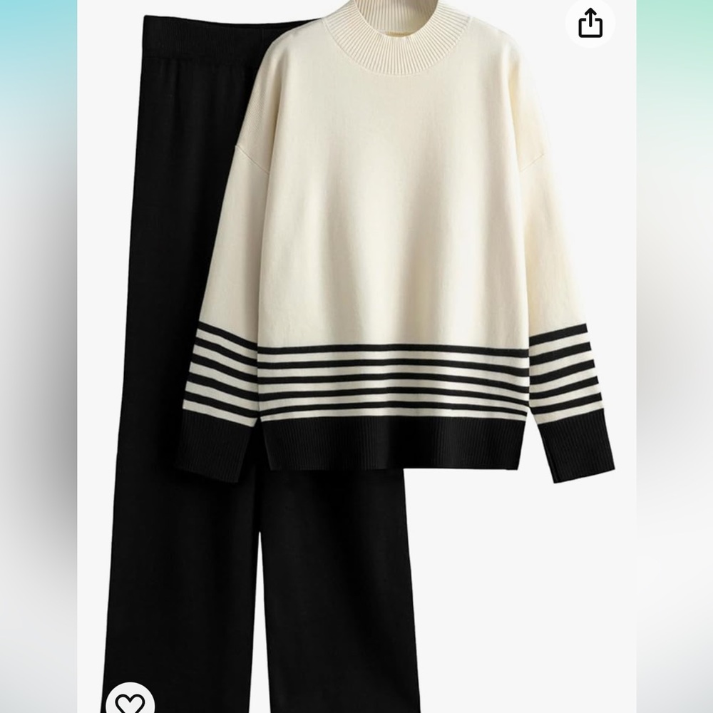 2 piece lounge set. Knit fabric.